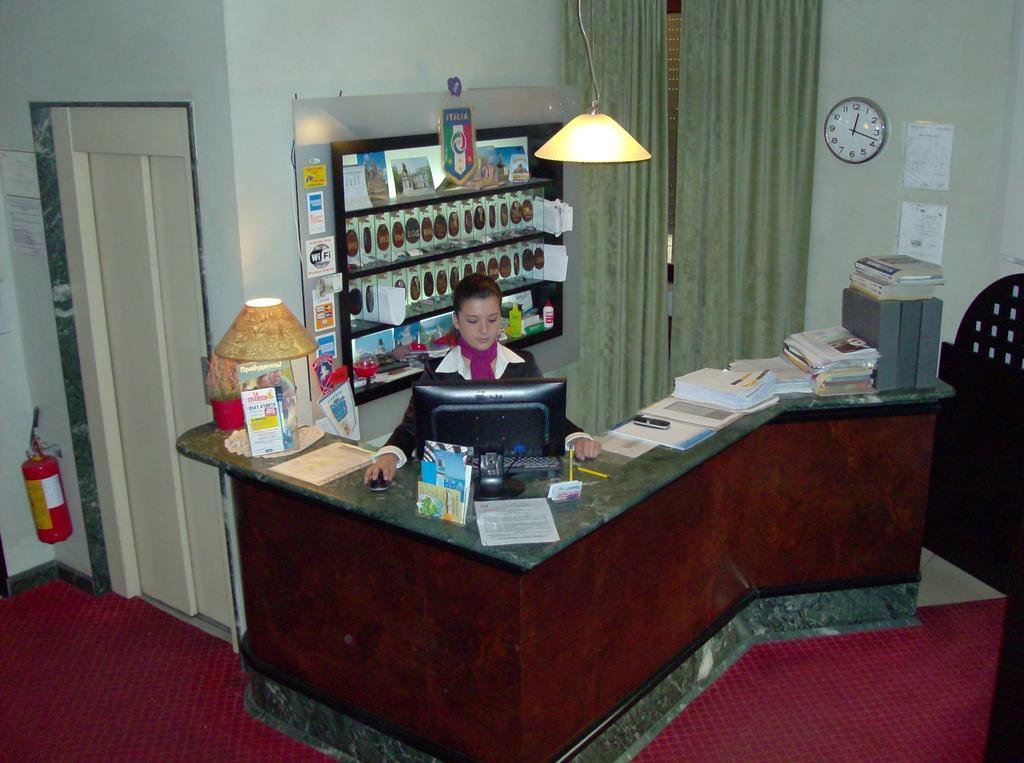 Niagara Hotel Ρίμινι Εξωτερικό φωτογραφία