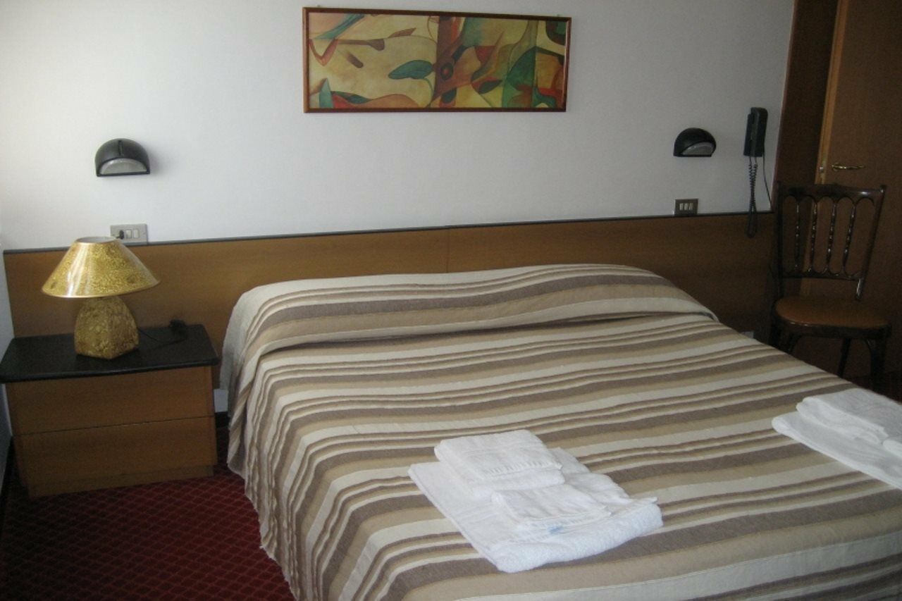 Niagara Hotel Ρίμινι Εξωτερικό φωτογραφία